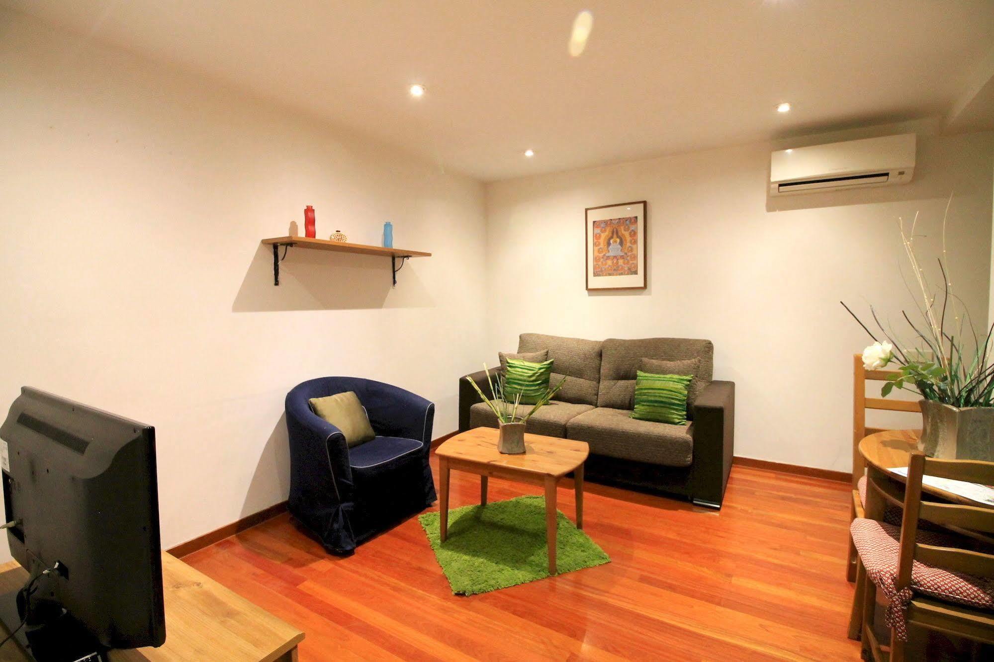 Prado Apartments Madrid Extérieur photo