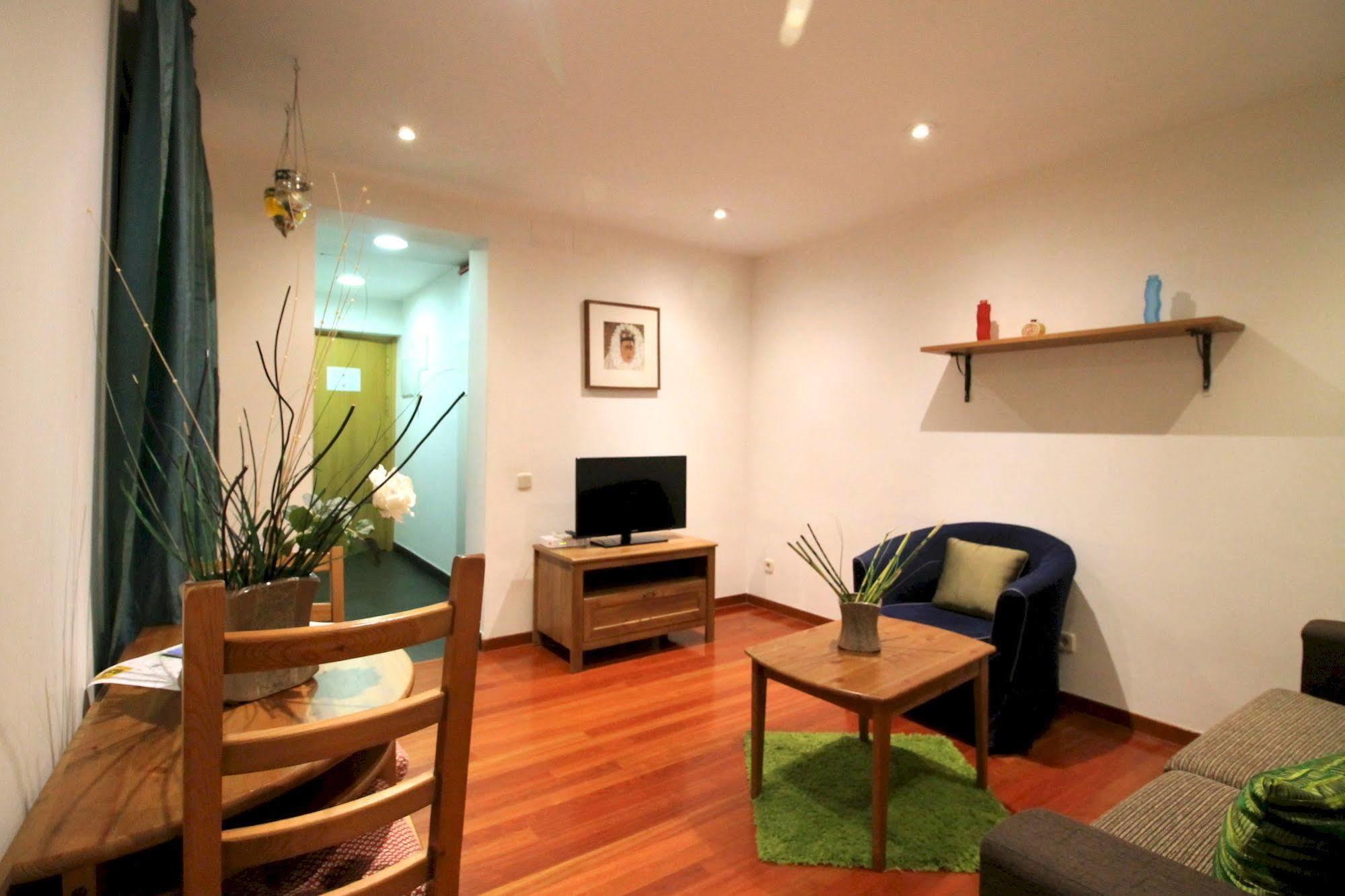 Prado Apartments Madrid Extérieur photo