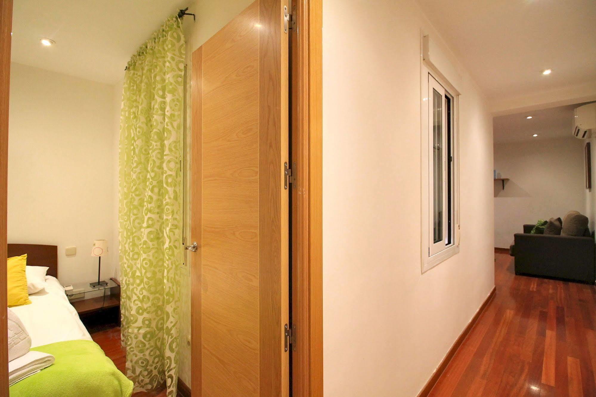 Prado Apartments Madrid Extérieur photo