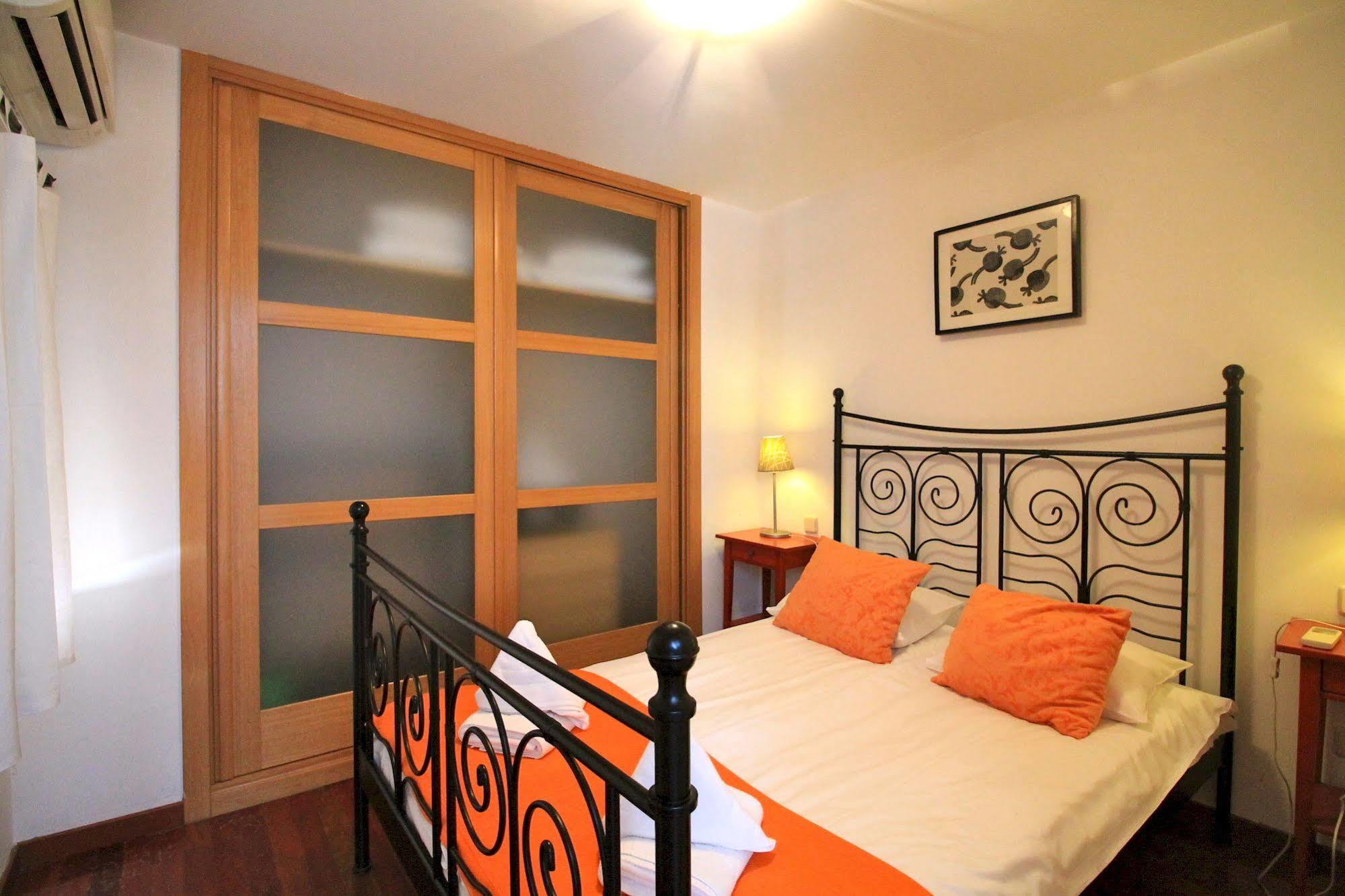 Prado Apartments Madrid Extérieur photo